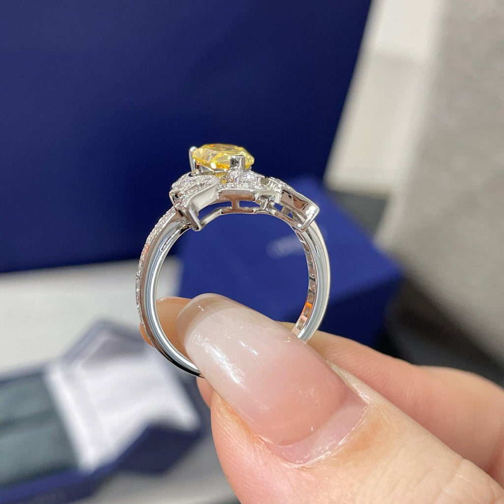 Chaumet Soir de Fete Yellow Cubic Zirconia Silver Ring