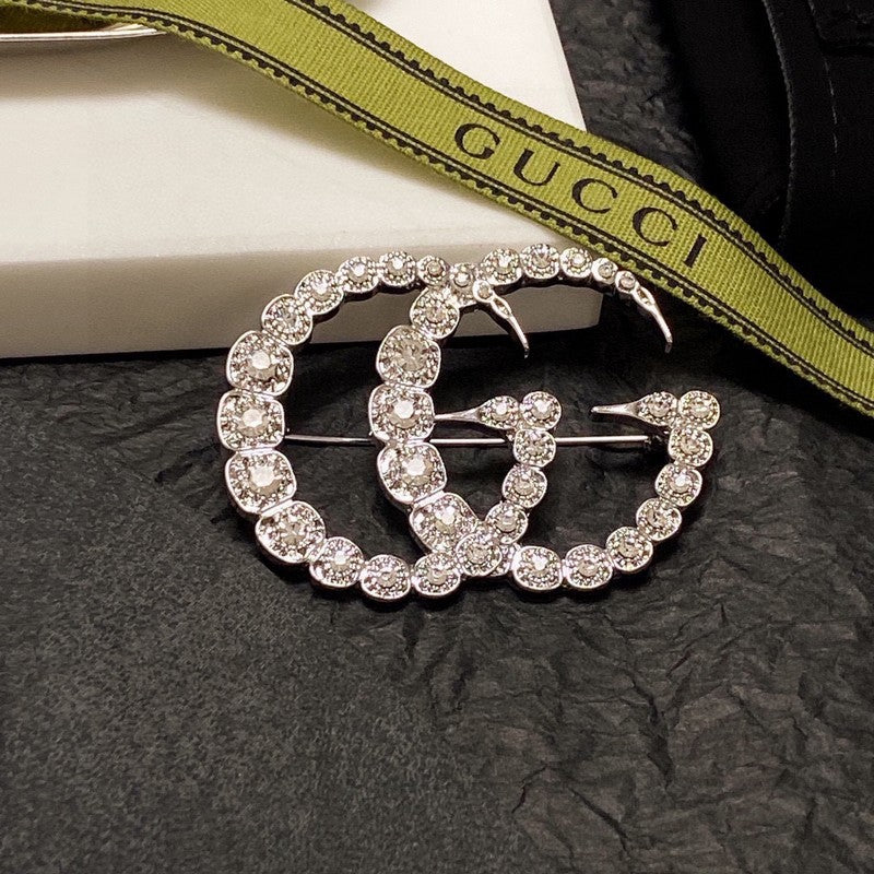 18K Double Gucci Crystal Brooch